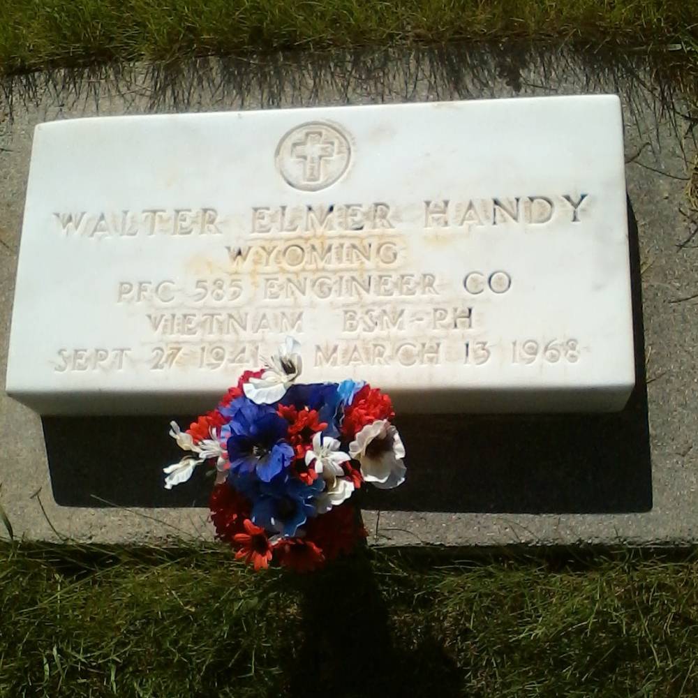 Grave-HANDY Walter