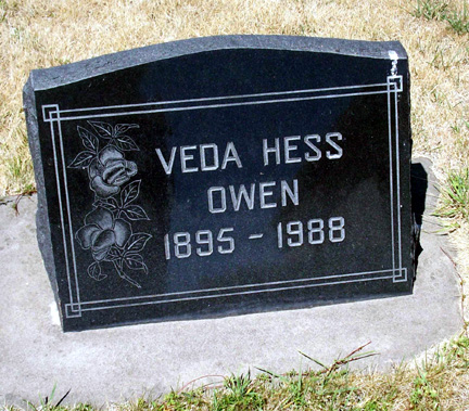 Grave-OWEN Veda Hess