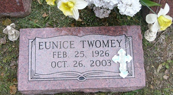 Grave-TWOMEY Eunice