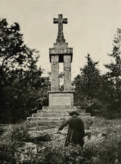 Monument-Gaveston